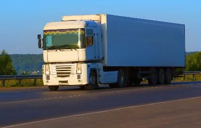 Konya ile Uzundere Arası Öğrenci Eşyası Taşıma